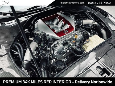 Used 2018 Nissan GT-R Premium w/ Premium Interior Package AWD/4WD image 46