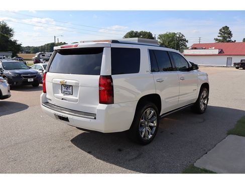 Used 2015 Chevrolet Tahoe LTZ RWD image 9