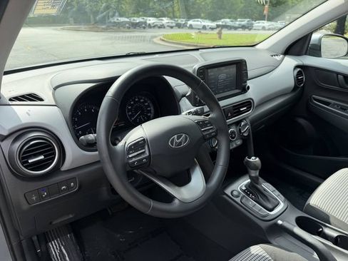 Used 2020 Hyundai Kona SEL Plus FWD image 13