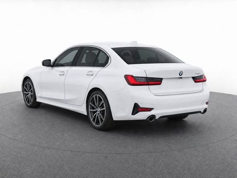 Used 2021 BMW 330i Sedan w/ Convenience Package RWD image 5