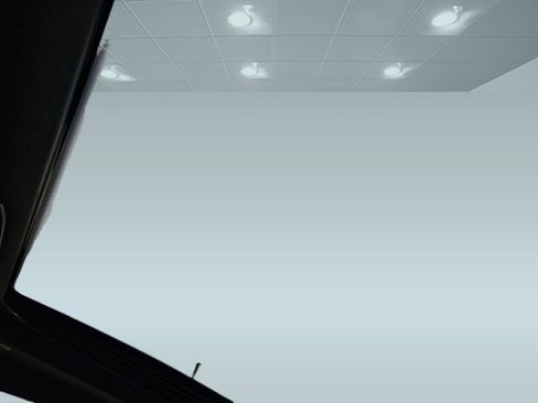 Used 2025 BMW 230i Coupe w/ Premium Package image 13