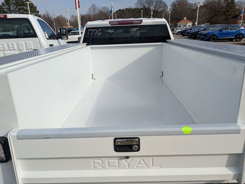 New 2026 Chevrolet Silverado 2500 W/T w/ WT Convenience Package image 5