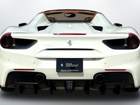 Used 2018 Ferrari 488 Spider RWD image 6