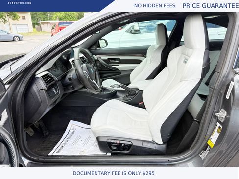 Used 2015 BMW M4 Coupe w/ Executive Package RWD image 15
