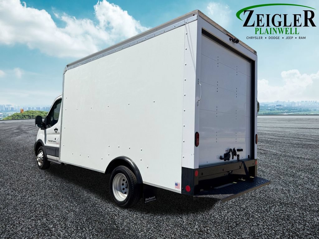 Used 2023 Ford Transit 350 DRW RWD image 3