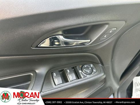 Used 2024 Chevrolet Equinox LT image 23
