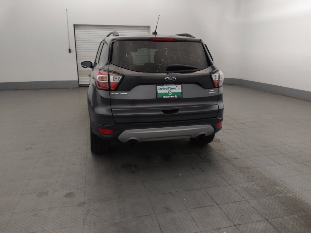 Used 2017 Ford Escape SE w/ Equipment Group 201A AWD/4WD image 6