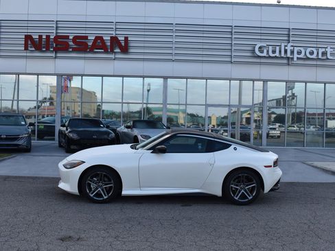 New 2026 Nissan Z Sport w/ Floor Mat Package image 3