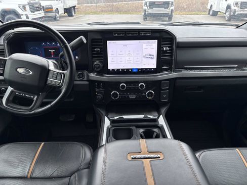 Used 2024 Ford F250 Platinum w/ Tremor Off-Road Package image 29