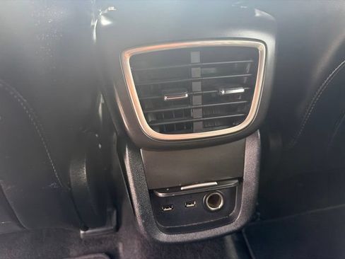 Used 2016 Lincoln MKX Select w/ Select Plus Package AWD/4WD image 19
