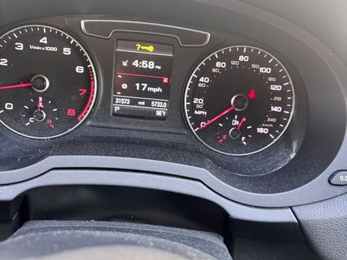 Used 2018 Audi Q3 2.0T Premium Plus AWD/4WD image 13
