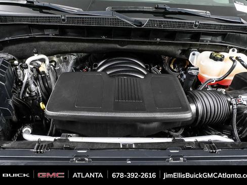 Used 2021 GMC Yukon SLT w/ SLT Premium Package image 40