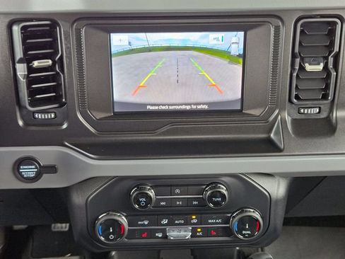Used 2022 Ford Bronco Big Bend AWD/4WD image 18
