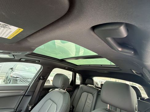 Certified 2023 Audi Q3 2.0T Premium Plus w/ Premium Plus Package AWD/4WD image 22