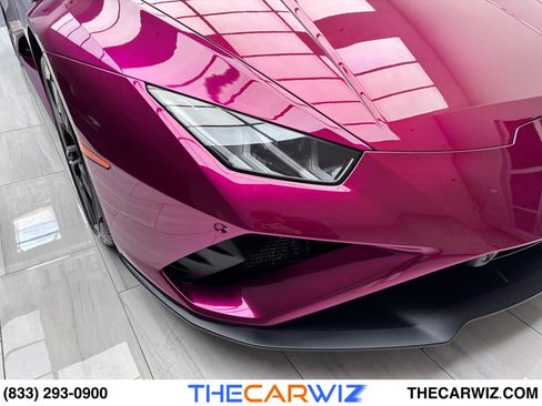 Used 2023 Lamborghini Huracan EVO image 4