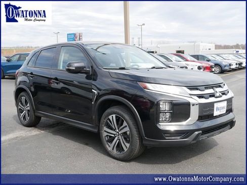 Used 2025 Mitsubishi Outlander Sport ES AWD/4WD image 1