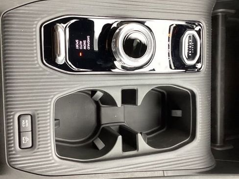 New 2026 Jeep Cherokee Laredo AWD/4WD image 35