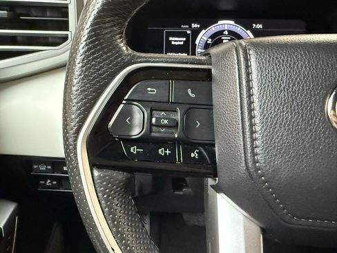 Used 2023 Toyota Sequoia Capstone image 16