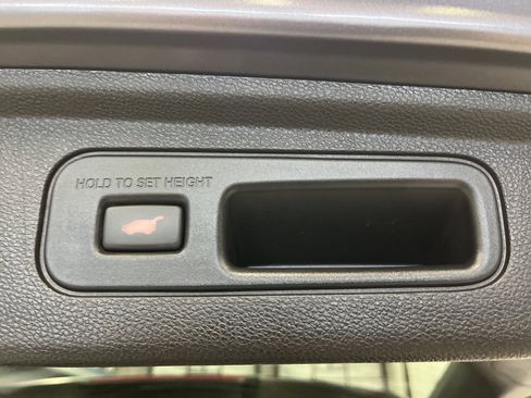 Used 2025 Honda Odyssey Touring image 43