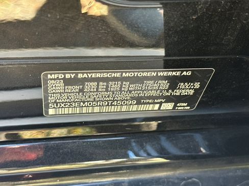 Used 2024 BMW X7 xDrive40i w/ M Sport Package AWD/4WD image 41