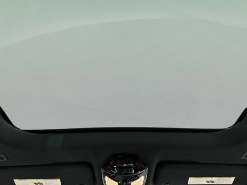 New 2025 BMW 760i xDrive image 11