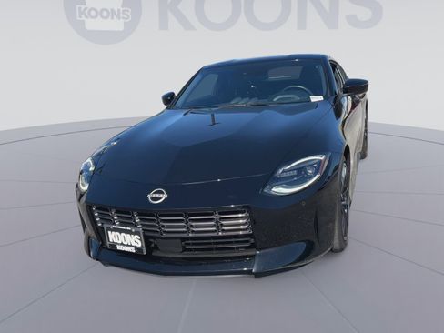 Used 2024 Nissan Z Performance w/ Floor Mat Package RWD image 5