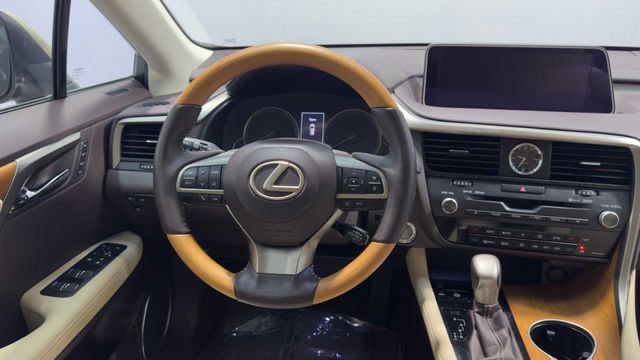 Used 2017 Lexus RX 350 FWD w/ Premium Package image 22