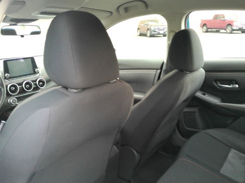 Used 2021 Nissan Sentra SR FWD image 13