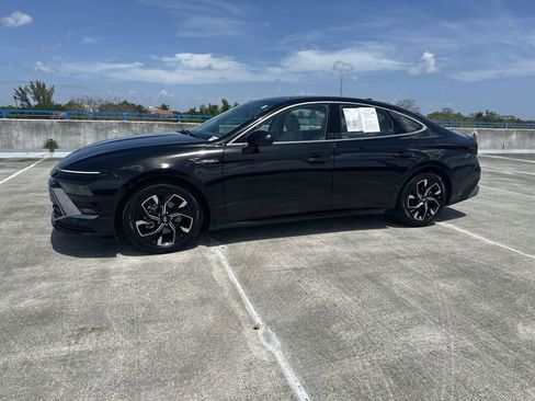 Used 2024 Hyundai Sonata SEL FWD image 16