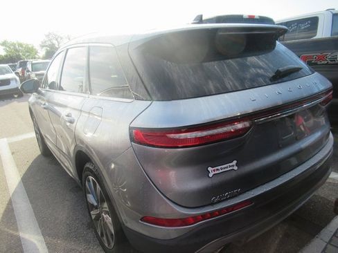 Used 2022 Lincoln Corsair Reserve w/ Luxury Package image 4