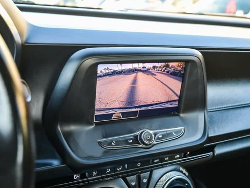 Used 2021 Chevrolet Camaro LT image 30