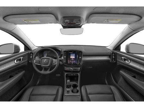 Used 2023 Volvo XC40 B5 Ultimate w/ Protection Package Premier AWD/4WD image 8