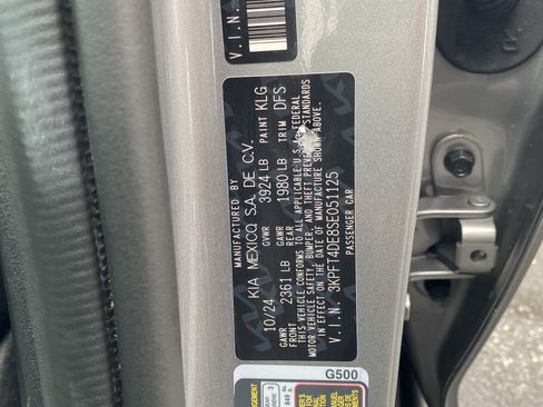 Used 2025 Kia K4 FWD image 29