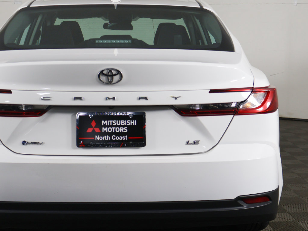 Used 2025 Toyota Camry LE FWD image 15