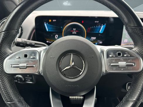 Used 2022 Mercedes-Benz GLB 35 AMG 4MATIC image 16