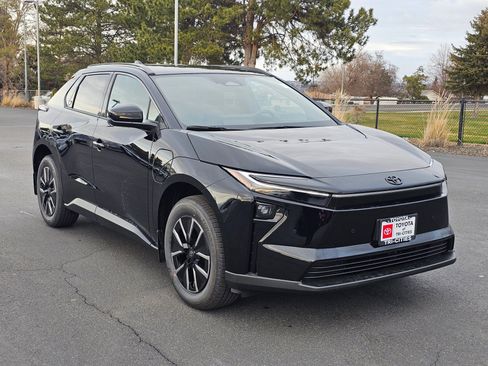 New 2026 Toyota bZ XLE Plus image 6