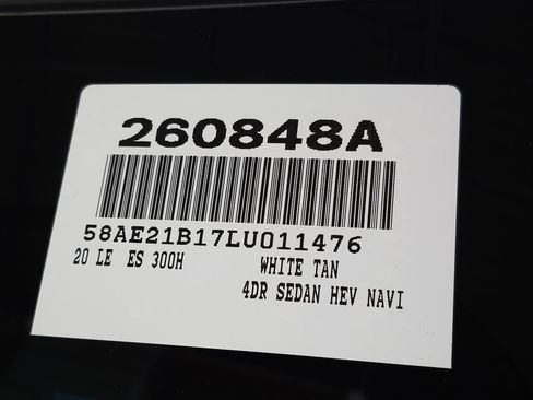 Used 2020 Lexus ES 300h w/ Accessory Package 2 FWD image 35