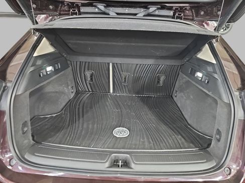 Used 2023 Buick Envision Avenir image 15