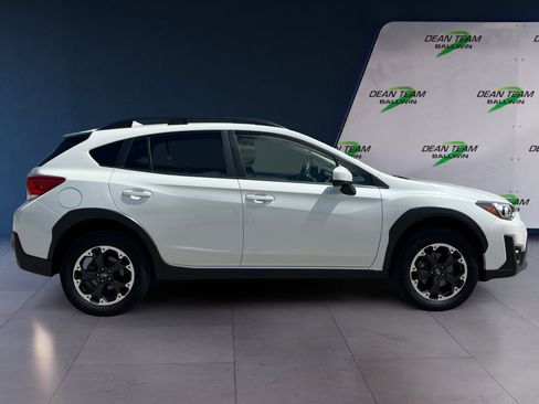 Certified 2023 Subaru Crosstrek 2.0i Premium AWD/4WD image 9