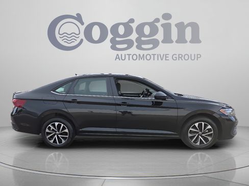 Used 2024 Volkswagen Jetta S FWD image 6