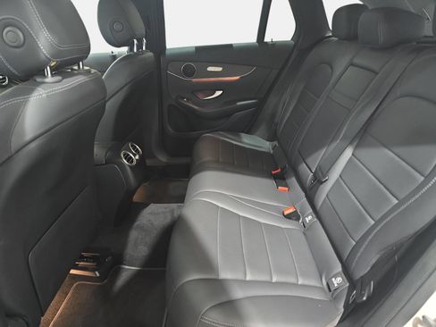 Used 2020 Mercedes-Benz GLC 300 4MATIC image 14