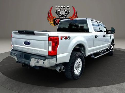 Used 2019 Ford F250 XLT w/ XLT Value Package AWD/4WD image 7