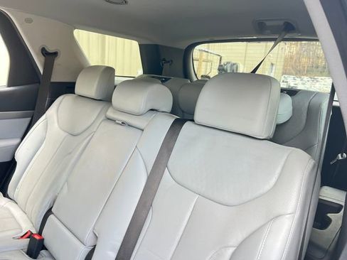 Used 2022 Hyundai Palisade SEL w/ 8P Bench Seat Package image 20
