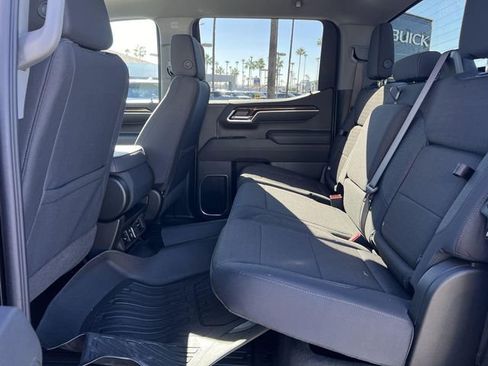 New 2026 GMC Sierra 1500 Elevation w/ LPO, Elevation Black Package image 25