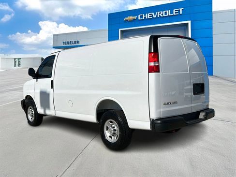 New 2025 Chevrolet Express 2500 w/ Driver Convenience Package image 7