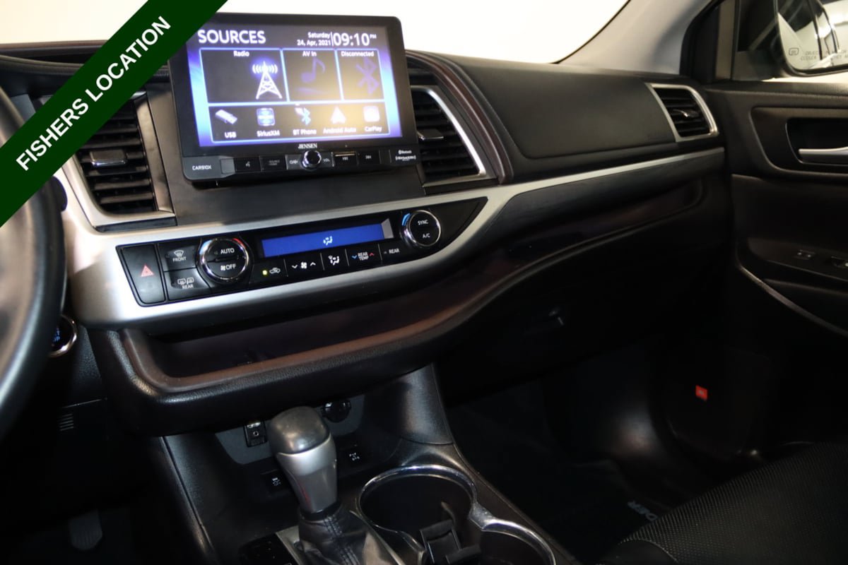 Used 2019 Toyota Highlander Limited AWD/4WD image 44