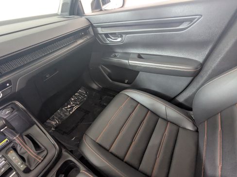 Used 2024 Honda CR-V Sport-L image 11