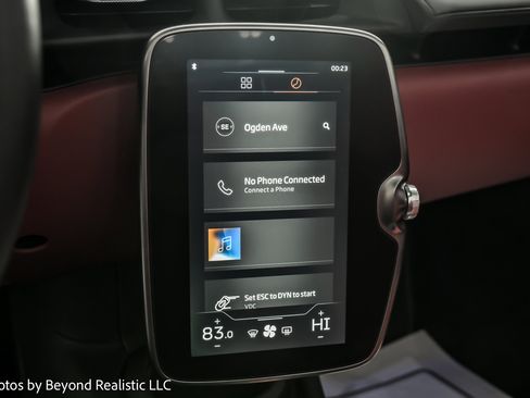 Used 2025 McLaren Artura Base image 30