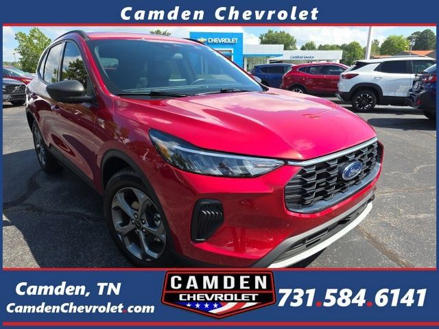 Used 2025 Ford Escape ST-Line w/ Equipment Group 301A FWD image 1