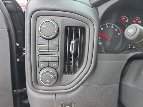 New 2026 Chevrolet Silverado 1500 Custom Trail Boss AWD/4WD image 27